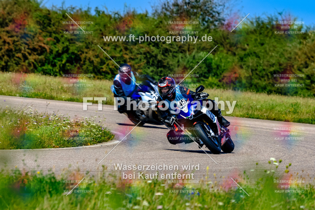044-3143 | Hier findet Ihr Bilder von Touristenfahrten auf der Nürburgring Nordschleife oder von anderen Veranstaltungen die ich besucht habe. Viel Spass beim Durch Schauen 