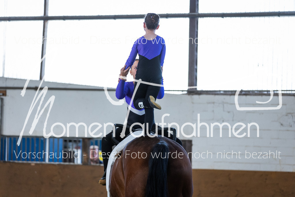 SS-Maxi-205 | MomenTaufnahmen Pferdesportfotos