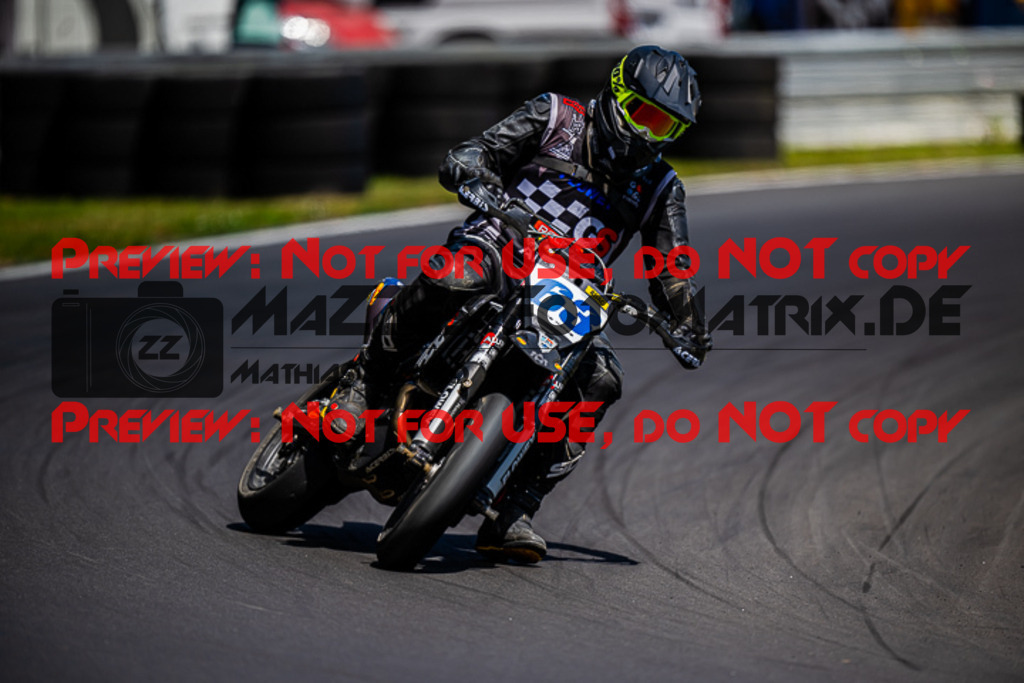 MaZZes_FotoMatrix_220702_7575 | S3