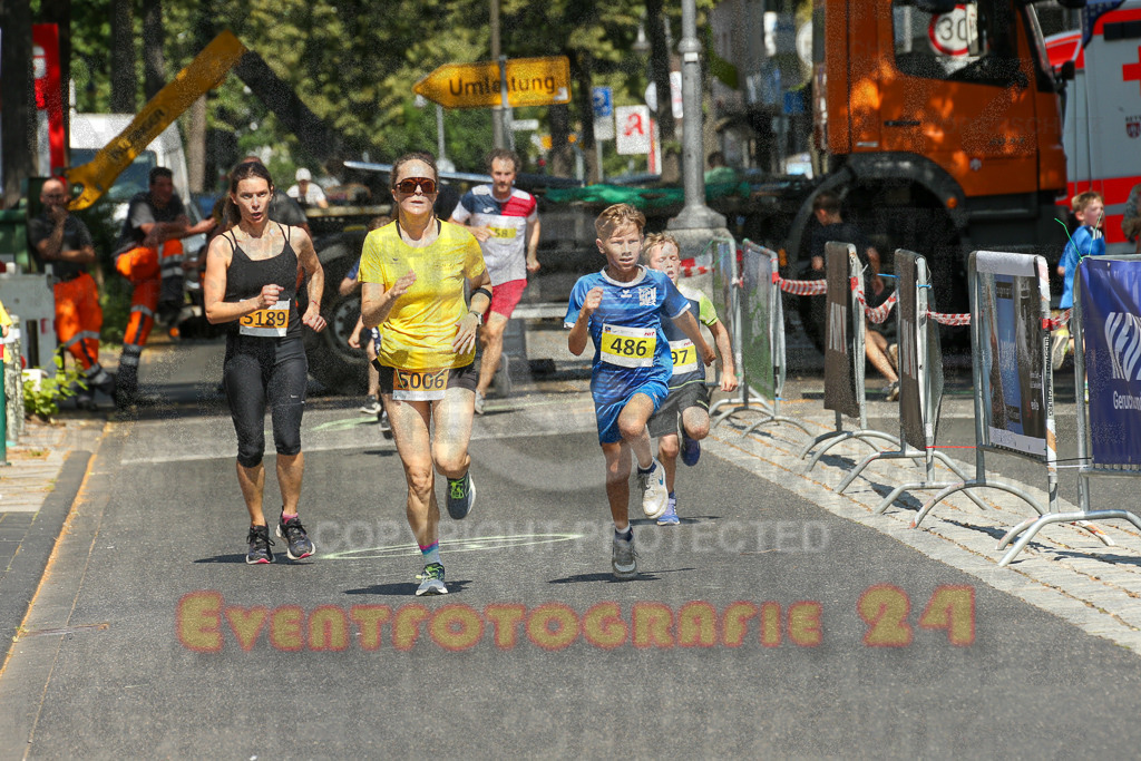 250621_1045_EX1_2434 | Sportfotografie im Rhein-Sieg Kreis, Köln, Bonn, NRW, Rheinland Pfalz, Hessen, etc. Unser Tätigkeitsfeld umfasst den Laufsport vom Volkslauf über den Marathon, Duathlon, Triathon bis zum Ultralauf wie Kölnpfad Ultra oder Schindertrail.