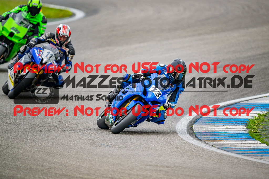 MaZZes_FotoMatrix_240701_6007705_6185 | WEISS