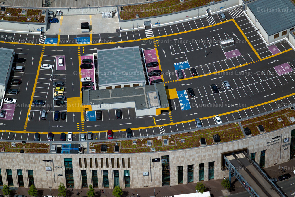 3805483 | Parkplätze auf dem Dach des Einkaufzentrums Palais Vest, Recklinghausen