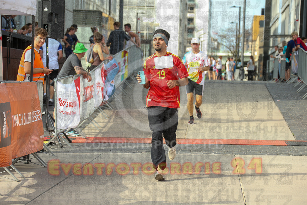 250920_1534_EX1_0037 | Sportfotografie im Rhein-Sieg Kreis, Köln, Bonn, NRW, Rheinland Pfalz, Hessen, etc. Unser Tätigkeitsfeld umfasst den Laufsport vom Volkslauf über den Marathon, Duathlon, Triathon bis zum Ultralauf wie Kölnpfad Ultra oder Schindertrail.