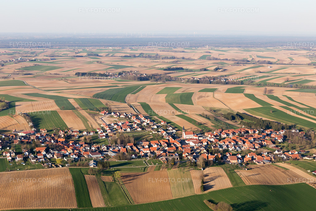 Aerial view: View of the town in Oberrœdern in the state Bas-Rhin, France.Photo: IMG_097808.jpg taken on 03/27/2017 by Werner Riehm/FLY-FOTO.comResolution of the original: 5472 x 3648 px