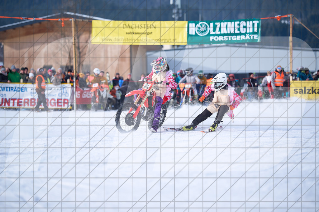 11. Holzknecht Skijöring | Skijöring am 24.01.2026: 11. Holzknecht Skijöring in Gosau am Dachstein, Oberösterreich, ÖsterreichFoto: © 2026 Martin Bihounek | mb-creative.eu