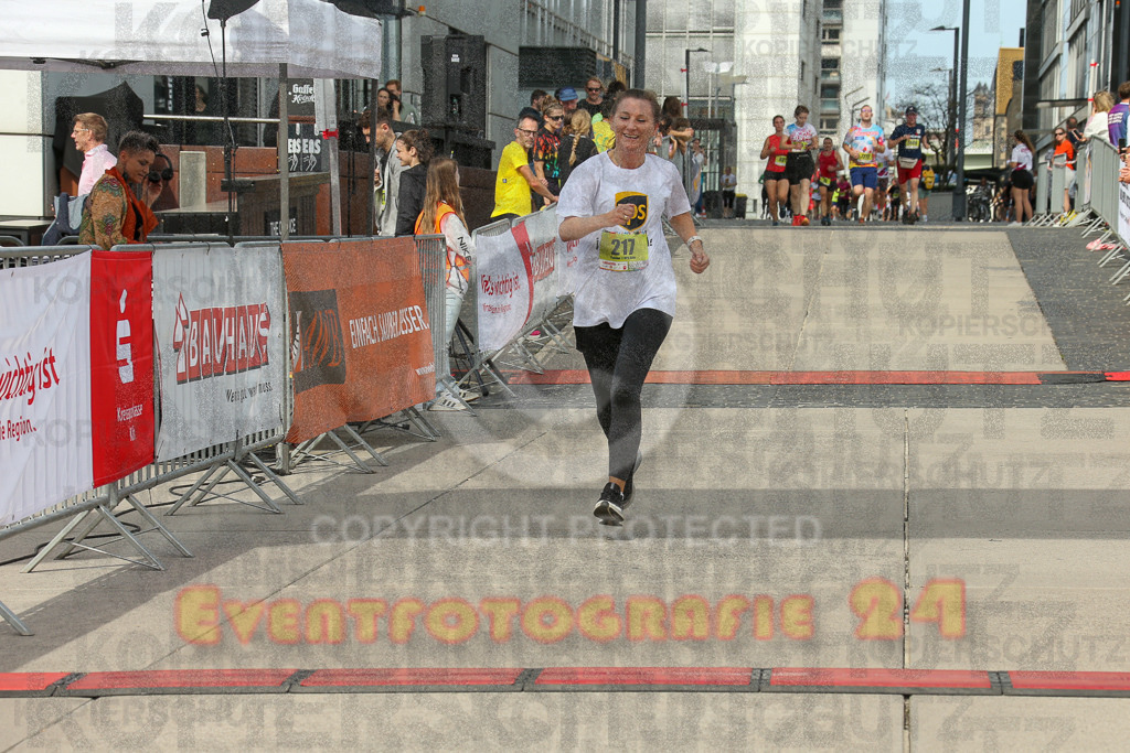 250920_1333_EX1_5513 | Sportfotografie im Rhein-Sieg Kreis, Köln, Bonn, NRW, Rheinland Pfalz, Hessen, etc. Unser Tätigkeitsfeld umfasst den Laufsport vom Volkslauf über den Marathon, Duathlon, Triathon bis zum Ultralauf wie Kölnpfad Ultra oder Schindertrail.