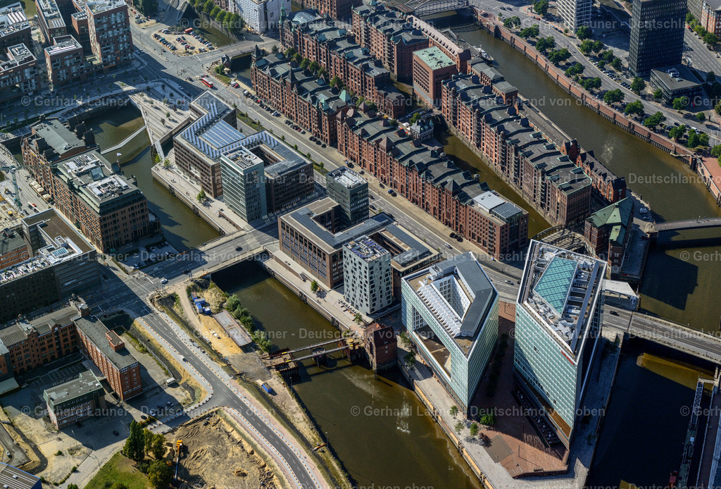 3293031 | Hafen City mit Speicherstadt und Elbphilharmonie, Freie und Hansestadt Hamburg