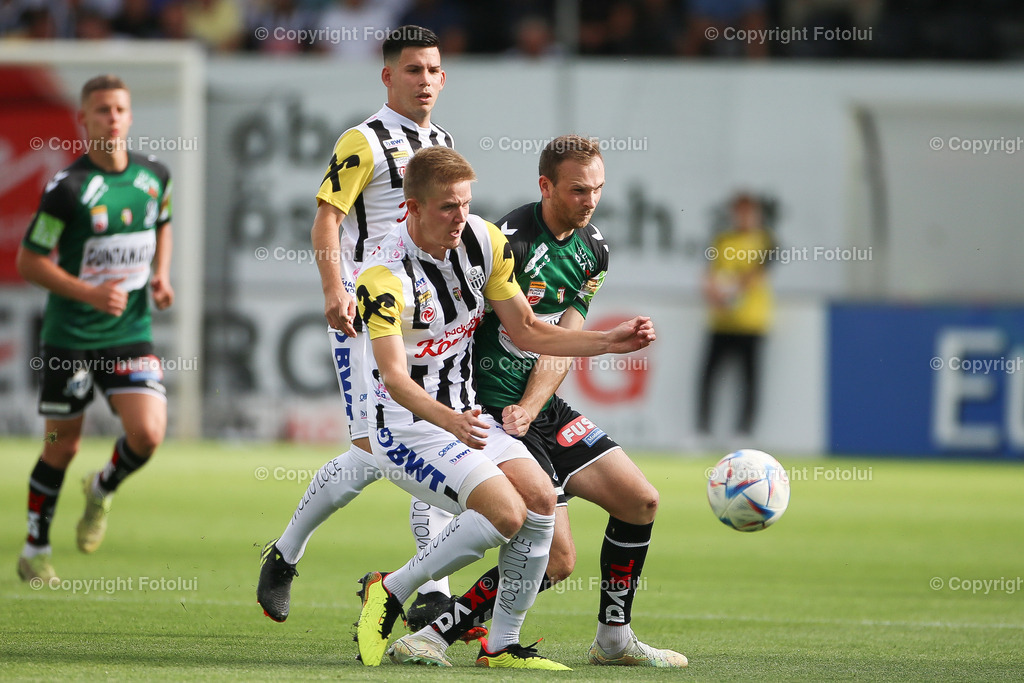 A_LUI_20220904_0008 | SPORT FUSSBALL ADMIRAL BUNDESLIGA  LASK VS RIED

IM BILD: Leo Mikic (Ried), Jan Boller (LASK)


FOTO:FOTOLUI/UW