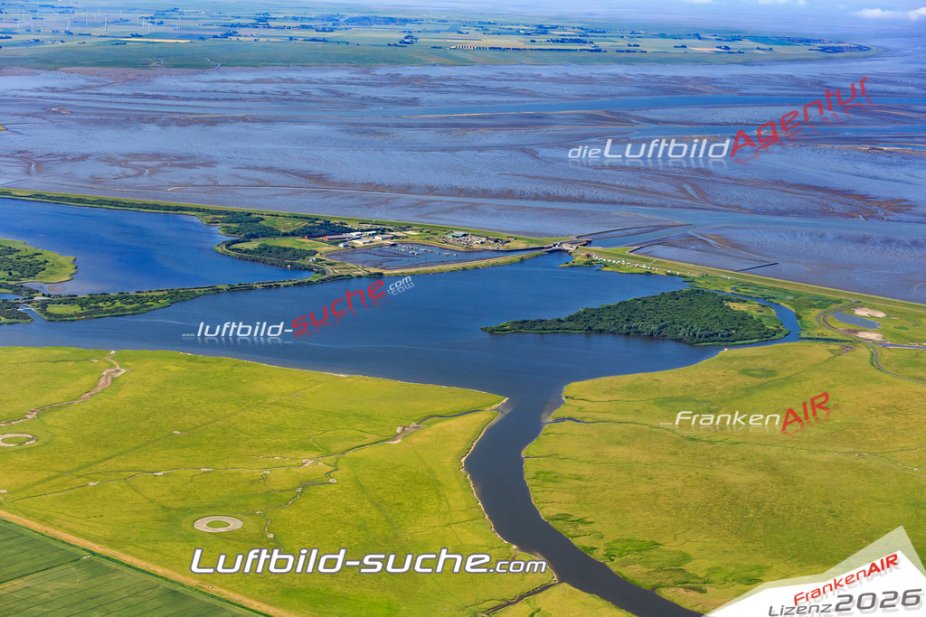 aktuelles Luftbild von Woehrdener Loch - Luftaufnahme wurde 2018 von https://frankenair.de mittels Flugzeug (keine Drohne) erstellt.