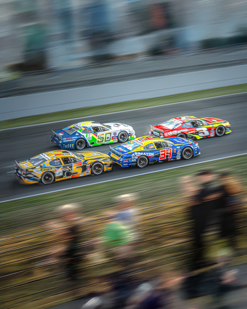 _DSC1313 | Exklusive Motorsport-Fotografie aus Leipzig von TXO Media – für Rennfahrer, Teams & Sponsoren. Sausemuth liefert starke Bilder, die Emotion zeigen. Jetzt buchen & glänzen! - Realisiert mit Pictrs.com