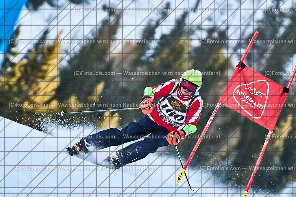 ALP2672_FIS-MastersCup_Reiteralm_Giant-SL_Pocklington John  | FIS-MastersCup GIANT-SLALOM auf der Reiteralm in Pichl, Sa 18. Jänner 2025.