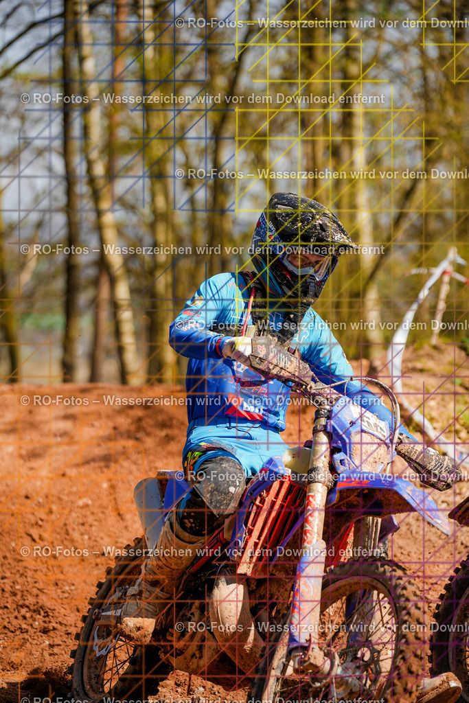 2 Lauf Mernes-1061 | Sportfotografie von RO-Fotos: Motorsport, Motocross, Enduro, Laufveranstaltungen und Triathlon. Professionelle Fotos von Sportlern und Events. - Realisiert mit Pictrs.com