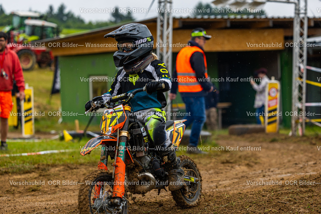 Schefflenz Sonntag R3-6785 | OCR Bilder Fotograf Eisenach Michael Schröder