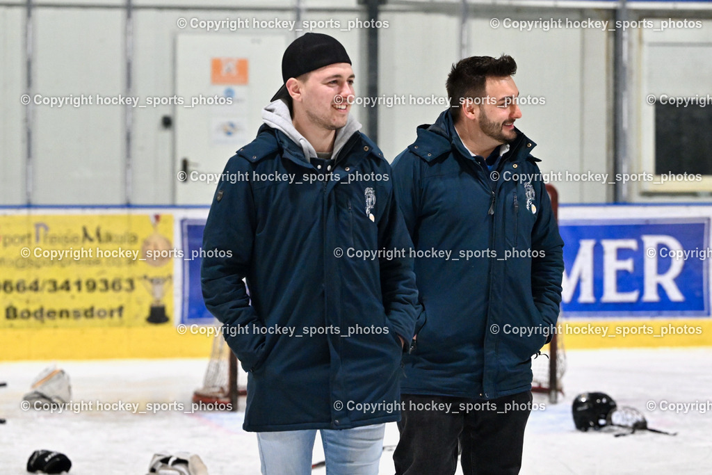 WILDCATS PATERNION & Lady Hawks Siegerehrung-Meisterfeier | Asisstentcoach Wildcats Paternion Ortner Philipp, Headcoach WILDCATS PATERNION Marcell Ott, WILDCATS PATERNION &amp; Lady Hawks Siegerehrung-Meisterfeier, WILDCATS PATERNION &amp; Lady Hawks Siegerehrung-Meisterfeier am 12.03.2025 in Steindorf (Ossiachersee Halle), Austria, (Photo by Bernd Stefan)