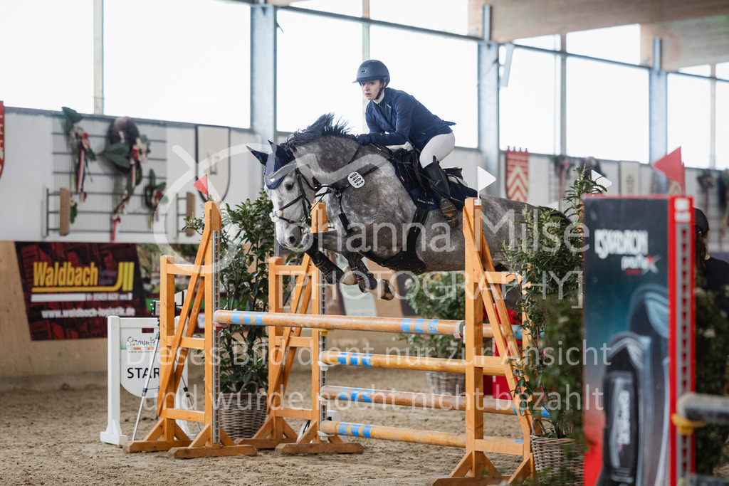 240316_Borgholzhausen_A-Spr-541 | Deine schönsten Turniermomente als professionelle Fotos! Entdecke hochwertige Pferdesport-Fotografie im Online-Shop. Jetzt Fotos finden & bestellen!