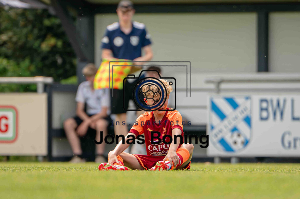 Fußball I E-Junioren I Saison 2025-2026 I OM-Cup Lüsche I Samstag  I 22773 | jns.sportfotos - Realisiert mit Pictrs.com