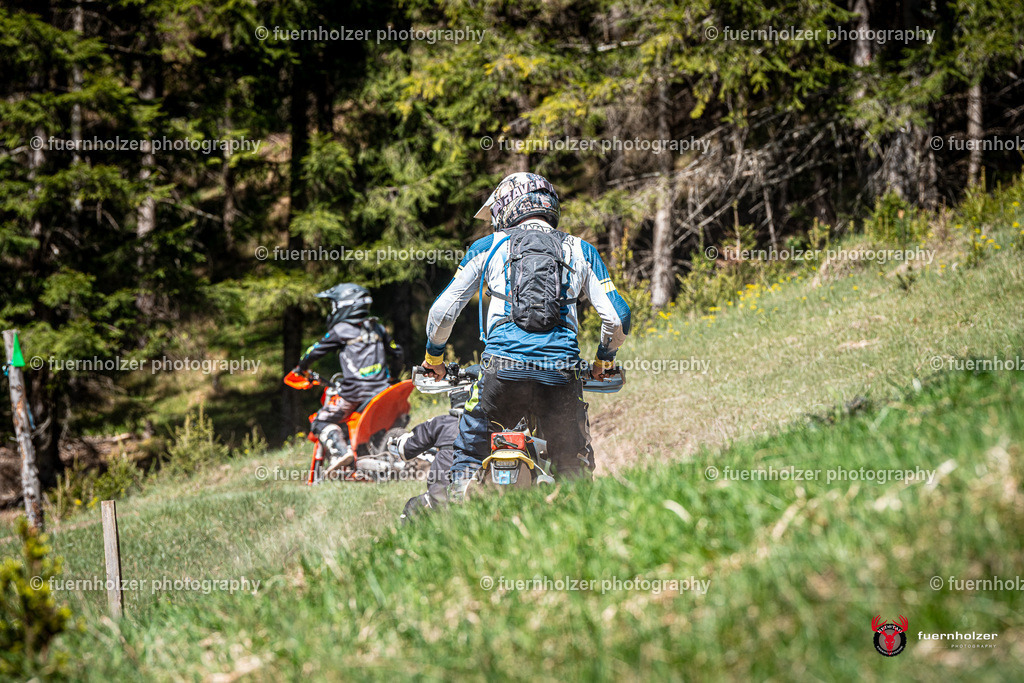 fuernholzer_250501-C2-420 | Fotografische Impressionen von der Red Stag Enduro Extreme by fuernholzer-photography.com. Endurosport in Österreich fotografisch festgehalten von fuernholzer. Auftragsfotografie für Private, Gewerbefotos und Industriefotografie. Eventfotografie, Sportfotografie und Motorsportfotografie. Anbieter von Fotoworkshops, Fototraining, fotografischen Vorträgen und Fotoseminaren.