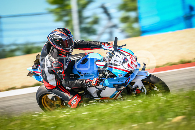 0172-260526NBR-008_172 | Deine Full-Service-Agentur für ✔️Videoproduktionen und ✔️Motorsportfotografie Jetzt Angebot anfragen!