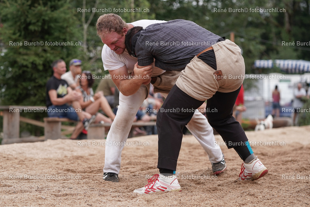 DSC00314-2 | René Burch leidenschaftlicher Fotograf aus Kerns in Obwalden.  Hier finden sie Sport, Landschaft und Natur Fotografie.
 - Realisiert mit Pictrs.com