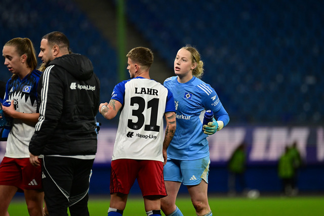 Fußball I Frauen I Saison 2025-2026 I DFB-Pokal I Achtelfinale I Hamburger SV - Bayer 04 Leverkusen I 17501 | Der Sportfotograf. - Realisiert mit Pictrs.com