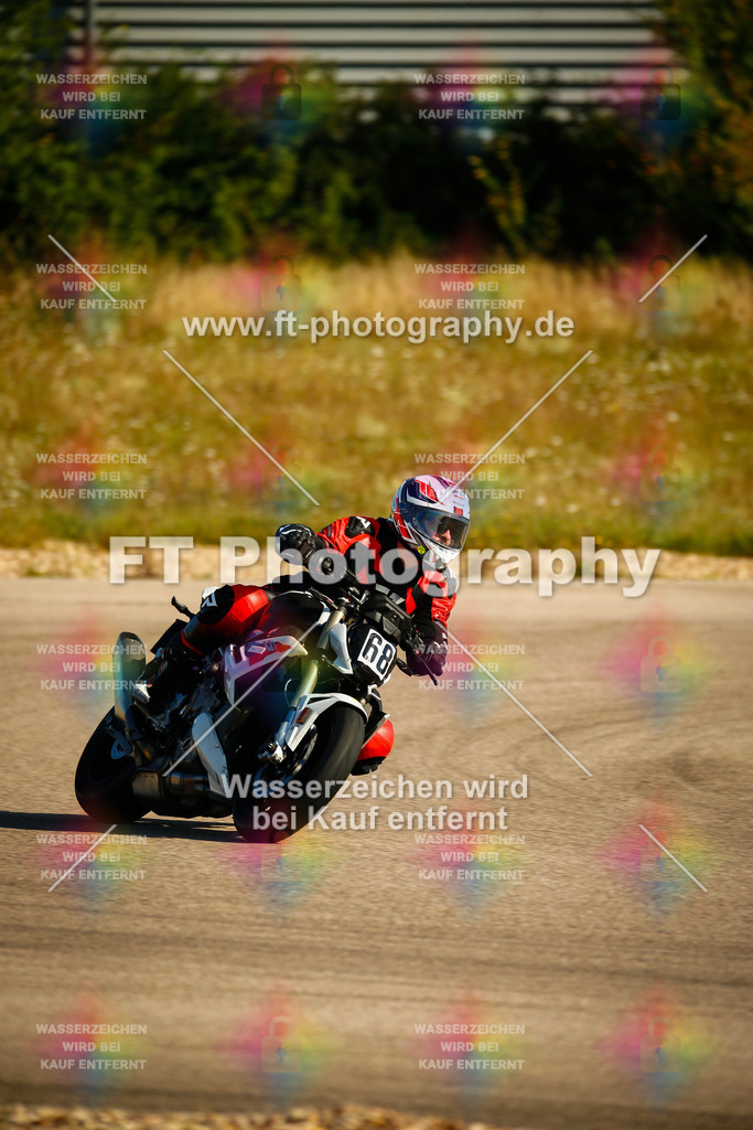 _MOT8509 | Hier findet Ihr Bilder von Touristenfahrten auf der Nürburgring Nordschleife oder von anderen Veranstaltungen die ich besucht habe. Viel Spass beim Durch Schauen 