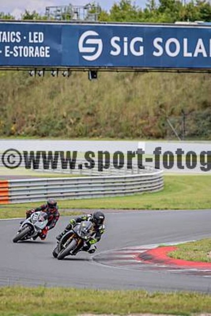 spof2170 | Professionelle Fotos von Sportveranstaltungen, aber auch Hochzeiten und anderen Events. - Realisiert mit Pictrs.com