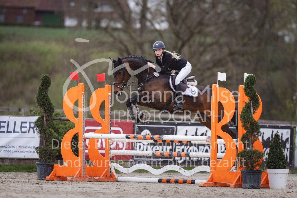 240330_Fruehlingsfest_Stil-A1_U30-407 | Deine schönsten Turniermomente als professionelle Fotos! Entdecke hochwertige Pferdesport-Fotografie im Online-Shop. Jetzt Fotos finden & bestellen!