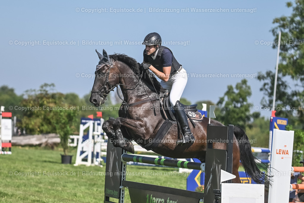 20230908_21_Punktespringen_M_0051 | equistock
