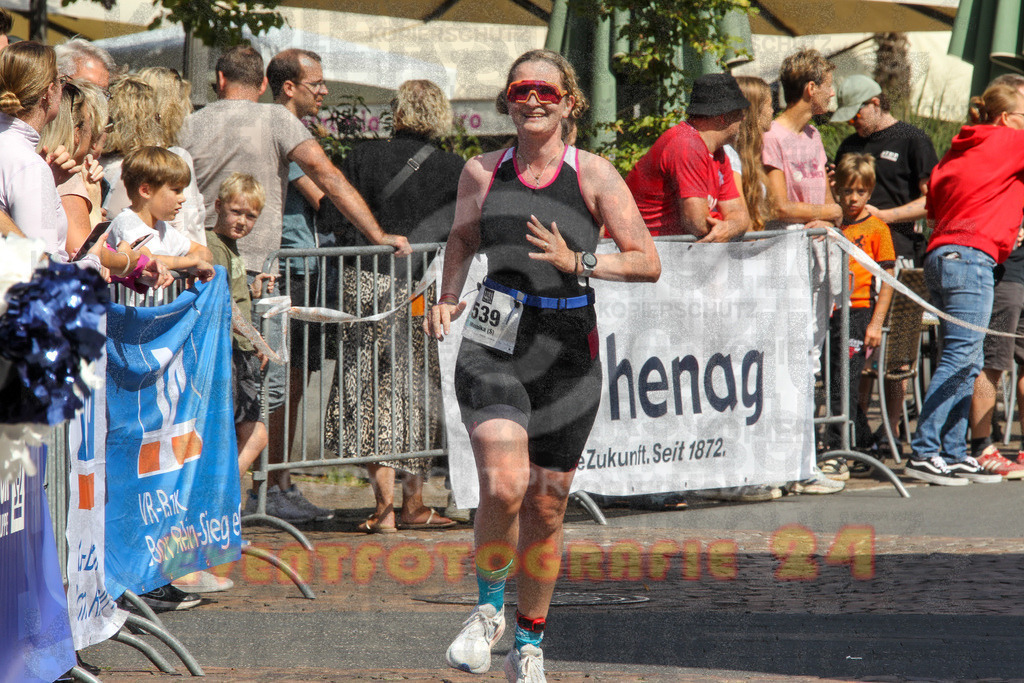 250824_1435_EV4_1945 | Sportfotografie im Rhein-Sieg Kreis, Köln, Bonn, NRW, Rheinland Pfalz, Hessen, etc. Unser Tätigkeitsfeld umfasst den Laufsport vom Volkslauf über den Marathon, Duathlon, Triathon bis zum Ultralauf wie Kölnpfad Ultra oder Schindertrail.