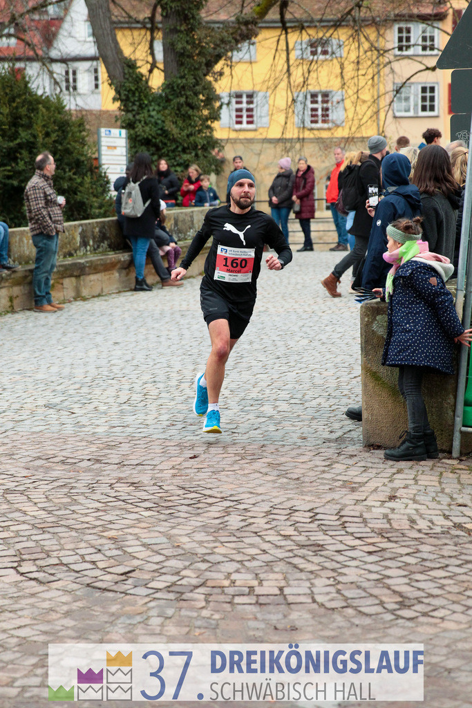 VR Bank Hauptlauf 10000m | 3 Koenigslauf 2023 - Realisiert mit Pictrs.com