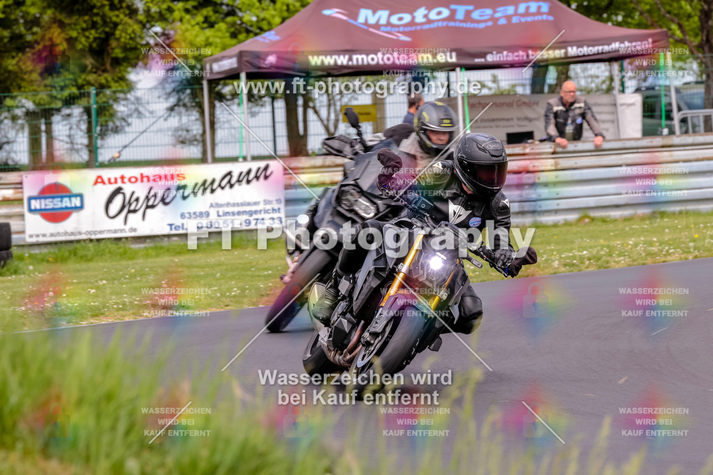 MotoTeamVBK-20858 | Hier findet Ihr Bilder von Touristenfahrten auf der Nürburgring Nordschleife oder von anderen Veranstaltungen die ich besucht habe. Viel Spass beim Durch Schauen 