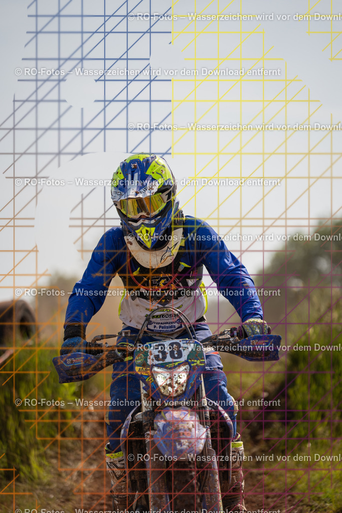 Wolfshausen 4 Lauf -991 | Sportfotografie von RO-Fotos: Motorsport, Motocross, Enduro, Laufveranstaltungen und Triathlon. Professionelle Fotos von Sportlern und Events. - Realisiert mit Pictrs.com