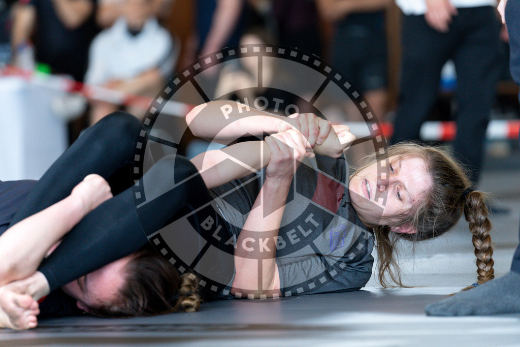 20240608PBB03479 | Fighters compete during the ILLCS VII summer edition luta livre competition in Hannover, Germany, on June 8, 2024.