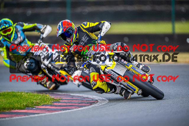 MaZZes_FotoMatrix_231001_4563 | S4