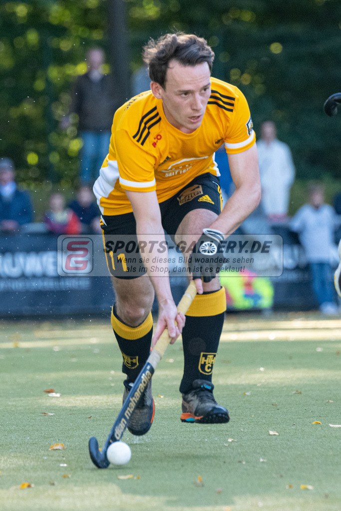 SFE_20221009_0087 | 1. Bundesliga Hockey Herren Rot-Weiss Köln - Harvestehuder THC am 09.10.2022 in Köln (KTHC Stadion Rot-Weiss Köln Tennis and Hockey Club), Photo: Stephan Fehrmann 2022 (Sports-Gallery),Maximilian Schlüter ( Harvestehuder THC #11)