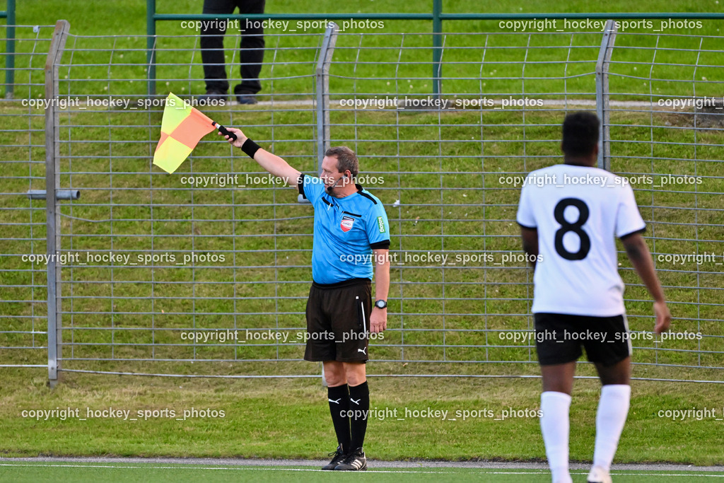 SV Spittal vs. SAK | Martin Leitgeb Referee, #8 Rashidi Mohamed Udikaluka SV Spittal, SV Spittal vs. SAK, SV Spittal vs. SAK am 24.05.2024 in Spittal an der Drau (Goldeck Stadion), Austria, (Photo by Bernd Stefan)