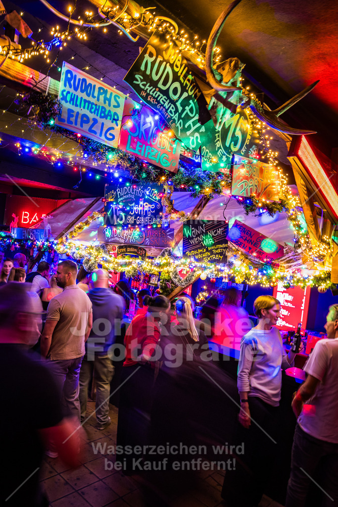 26-11-2024-RUDOLPHS-SCHLITTENBAR-LEIPZIG-LEIPZIG-COPYRIGHT-JON-RENKER-BILD-0030 | Erleben Sie unvergessliche Momente mit unserem professionellen Eventfotografen. Wir fangen Emotionen und Höhepunkte Ihrer Veranstaltung ein – von Festivals über Firmenfeiern bis zu Jubiläen. Vertrauen Sie auf kreative Perspektiven und hochwertige Bilder.  - Realisiert mit Pictrs.com