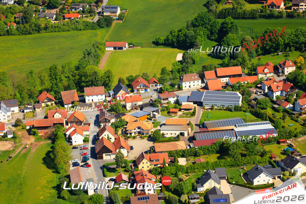 Die Luftaufnahme Schmoelz - Küps wurde vom UL-Flugzeug (keine Drohne) aus fotografiert.Hohe Druck- Auflösung-die Geschenkidee!