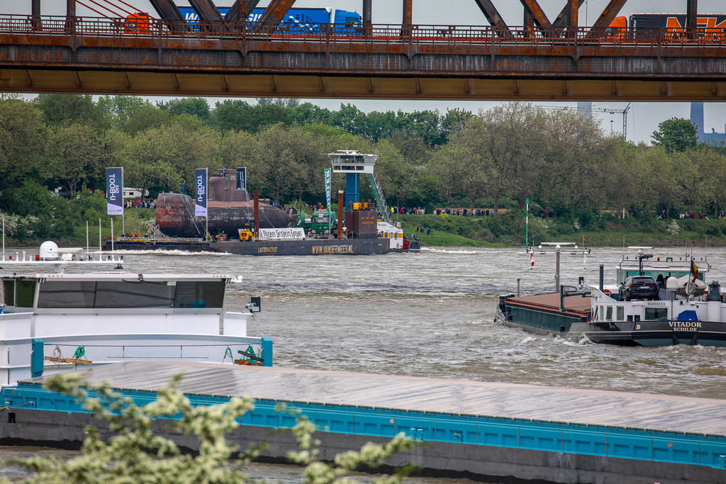 U17_AufdemRhein_120523_14 | Bildergalerie von Sport-Ereignissen aber auch von weiteren spannenden Dingen - nicht nur vom Niederrhein. In Anlehnung an den bekannten Spruch von Hanns Dieter Hüsch heißt das Motto: "Niederrhein ist überall".  - Realisiert mit Pictrs.com