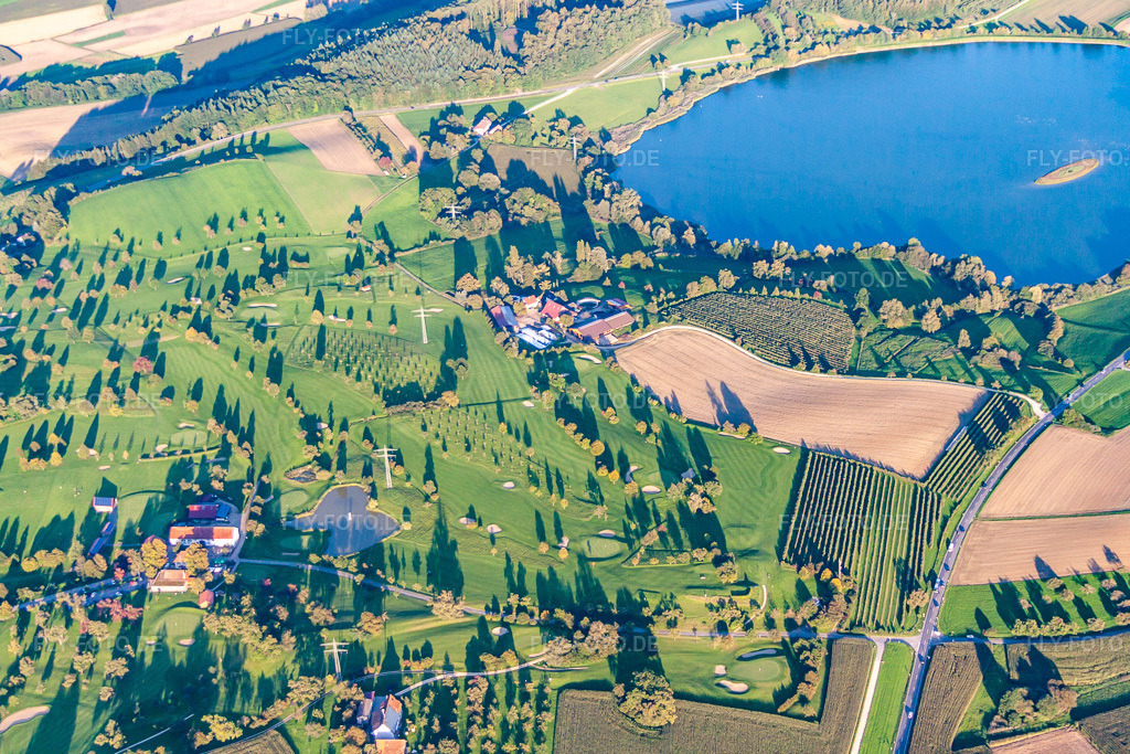 Luftbild: Gelände des Golfplatz Owingen-Überlingen im Ortsteil Sorgenhöfe in Owingen im Bundesland Baden-Württemberg in Deutschland. – Foto: IMG_71702.jpg vom 30.08.2014 durch Werner Riehm/FLY-FOTO.de – Auflösung des Originals: 4529 x 3019 px