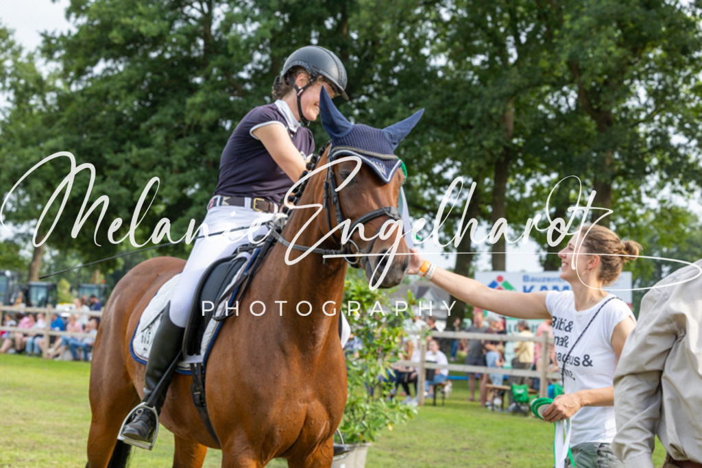 7I8A1397 | melanie-engelhardt-photography - Realisiert mit Pictrs.com