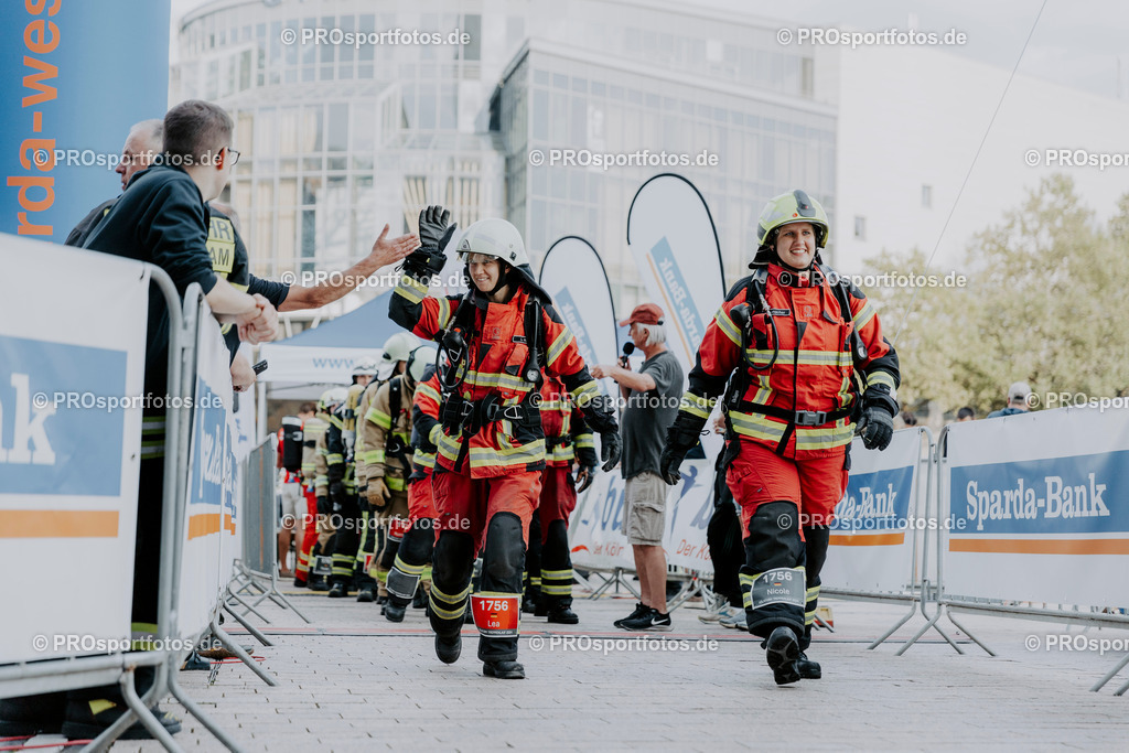 240825_Treppenlauf-773 | Professionelle Fotos Ihrer Laufsportveranstaltung.