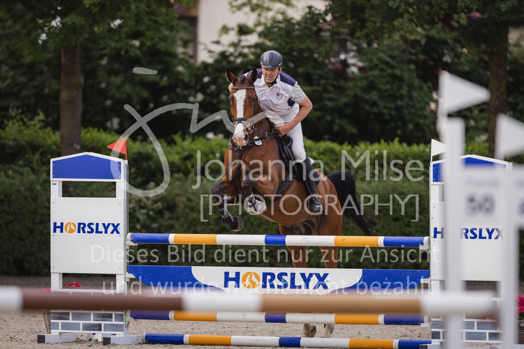 230616_Lemwerder_SprPf-Lgeschl-911 | Deine schönsten Turniermomente als professionelle Fotos! Entdecke hochwertige Pferdesport-Fotografie im Online-Shop. Jetzt Fotos finden & bestellen!