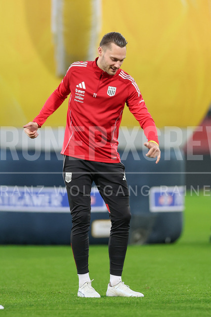 SK Puntigamer Sturm Graz vs LASK – Championship Group    | Graz, Austria, 22.Apr.26 - SOCCER - ADMIRAL Bundesliga, SK Puntigamer Sturm Graz vs LASK. The image shows Maximilian Entrup (LASK) during warm up.      