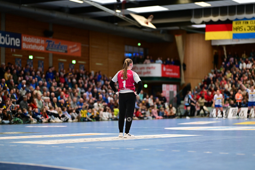 Handball I Frauen I Saison 2024-2025 I 1. HBF I 19. Spieltag I Buxtehuder SV - HSG Blomberg-Lippe | Der Sportfotograf. - Realisiert mit Pictrs.com