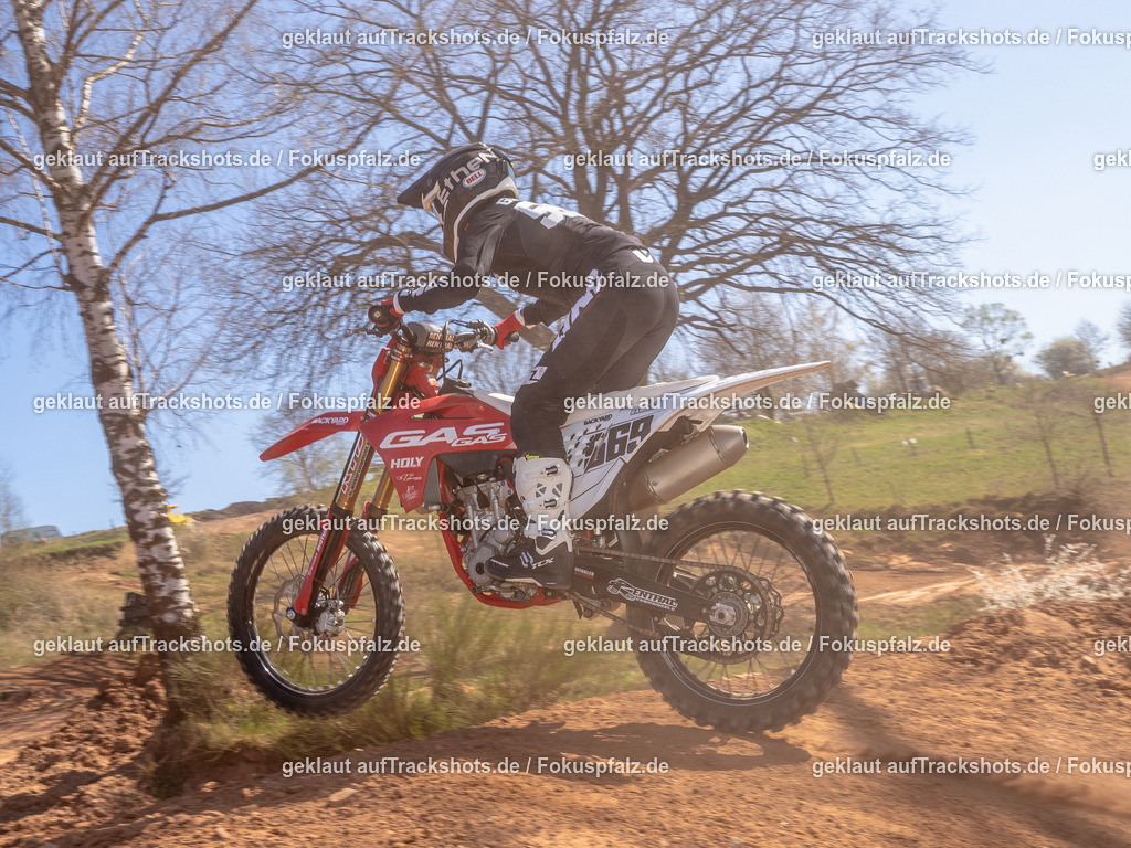 Schweyen040525-117 | Trackshots.de / Fokuspfalz.de - Realisiert mit Pictrs.com