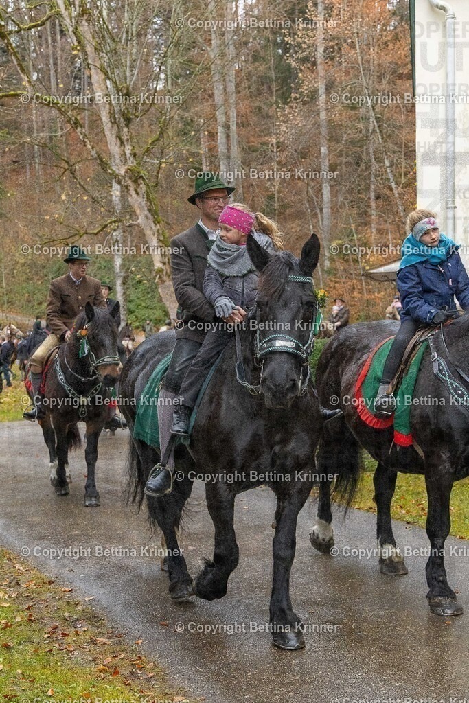 LL25-210 | Professionelle Fotografin mit Fachgeschäft in Lenggries & im Landkreis Bad Tölz Wolfratshausen. Hochzeitsreportage, Familienfotos, Newborn-, Babybauch-, Pass- & Businessfotos.Alles Rund ums Foto