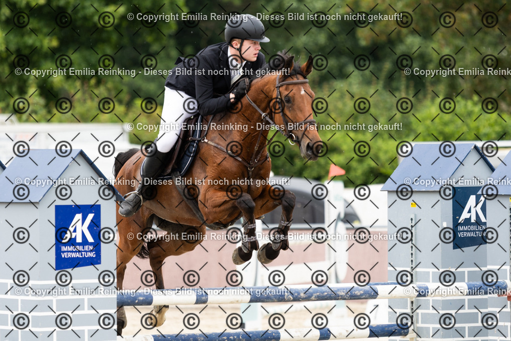 CL5A2316 | Emilia Reinking Fotografie - Realisiert mit Pictrs.com