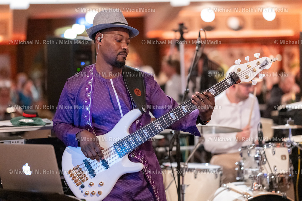 mici-yo-20240405-193139NZ8_0146 | MicialMedia Fotos