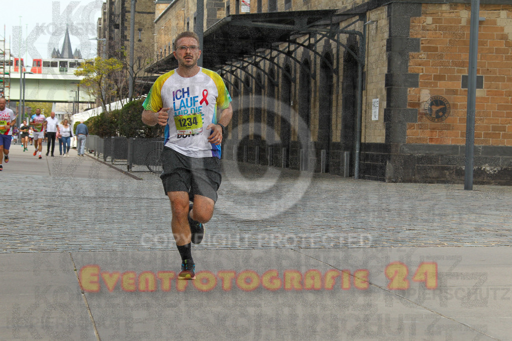 250920_1324_EV4_5429 | Sportfotografie im Rhein-Sieg Kreis, Köln, Bonn, NRW, Rheinland Pfalz, Hessen, etc. Unser Tätigkeitsfeld umfasst den Laufsport vom Volkslauf über den Marathon, Duathlon, Triathon bis zum Ultralauf wie Kölnpfad Ultra oder Schindertrail.